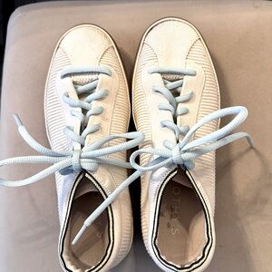 Rothy’s the Lace Up Sneaker 8